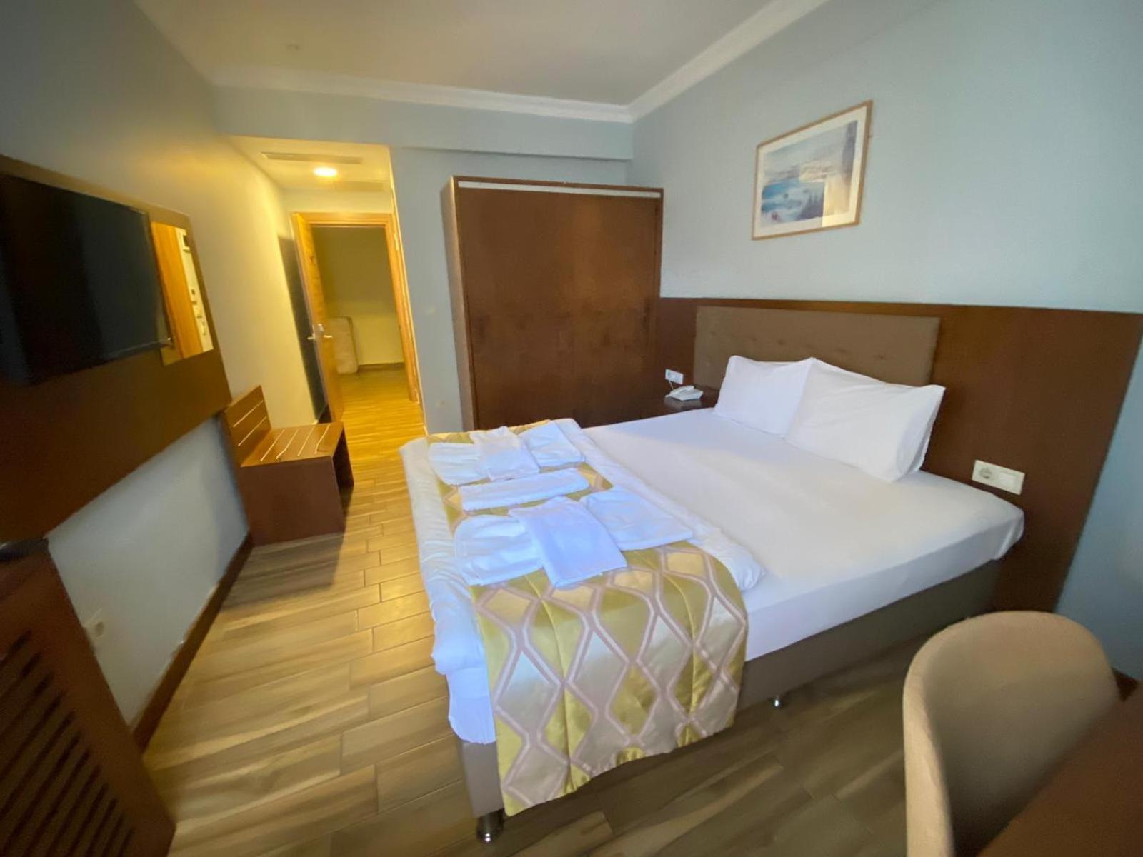 Hill River Hotel Agva  Exterior photo